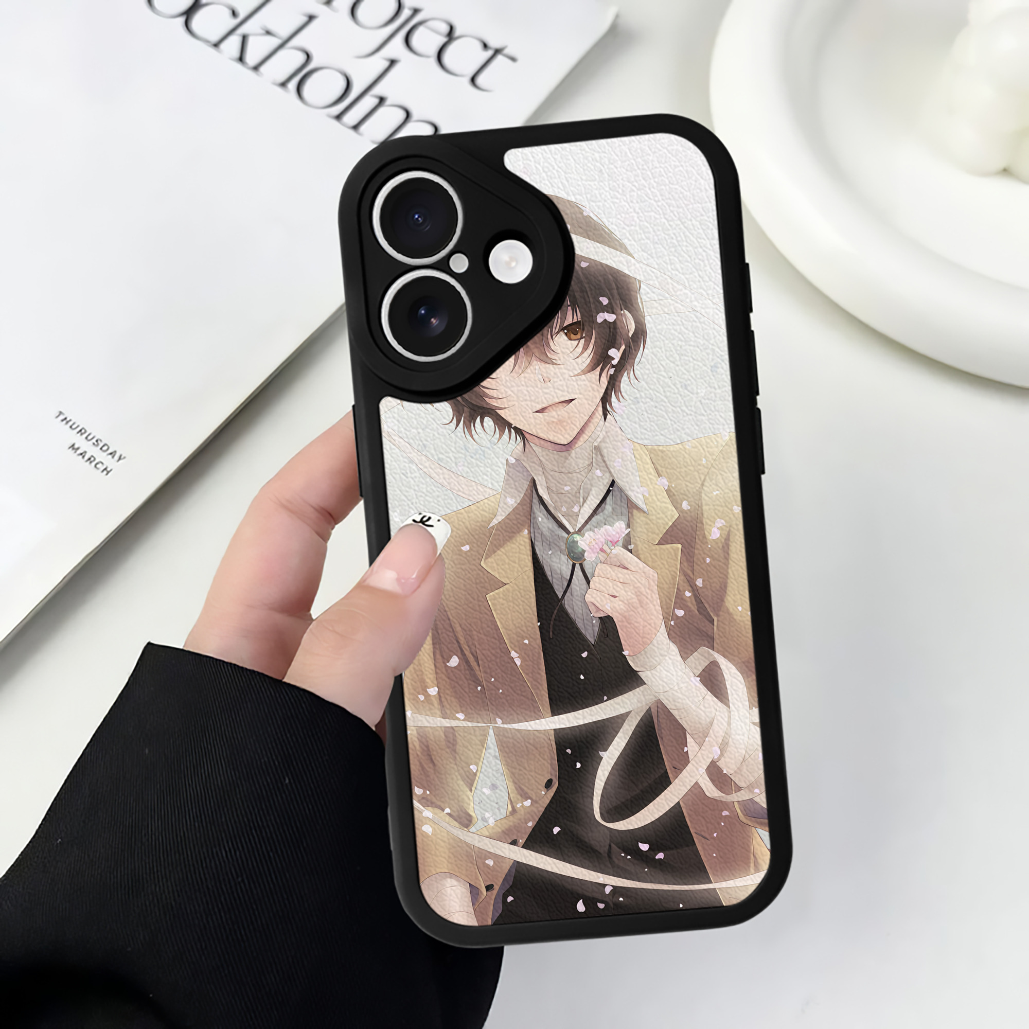 （画像用） 文豪ストレイドッグス Bungo Stray Dogs 【iPhone 16シリーズ対応】シリコンスマホケース（レザー調） 材質：シリコン